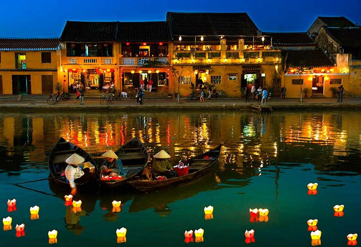 Vietnam Holiday Package 12 Days: Saigon, Hoi An, Ha Long
