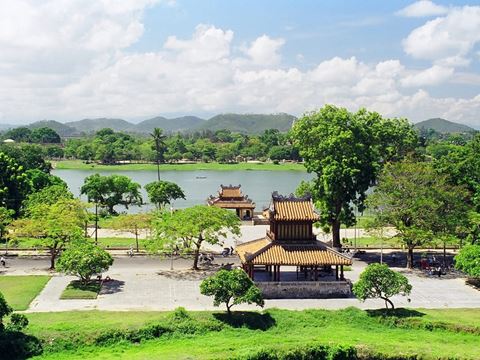 Day 8: Hue: the Imperial Citadel, Minh Mang’s tomb, Phu Mong village and a pagoda on the river