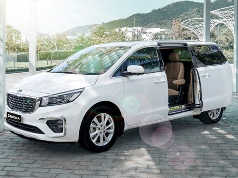Car, 4 to 7 seats
