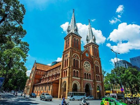 Day 2: A free day in Saigon, or the city sights and the Cu Chi Tunnels