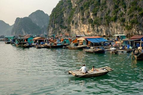Cat Ba and Lan Ha Bay Cycling Tour: 2 Days from Hanoi