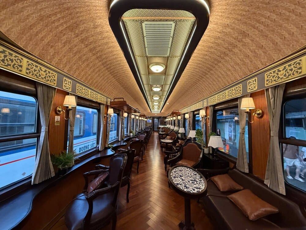 The Hanoi Train: Heritage Train Day Trip to Do Temple, Bac Ninh – photo 1