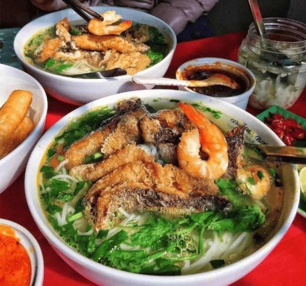 Hai Phong Day Trip from Hanoi by Train: Markets & Local Food – photo 1