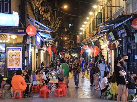 Day 5: Dawn over Ha Long Bay, a fishing village on the water and the return to Hanoi