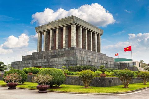 A guided walking day in Hanoi: West Lake pagoda, the mausoleum, the Museum of Ethnology, the Temple of Literature and Hoa Lo