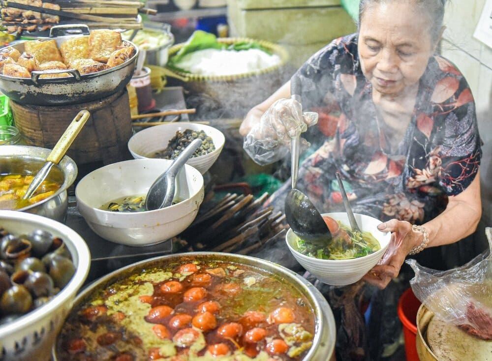 Hanoi Street Food Tour: Hidden Alleys, Bun Cha & Egg Coffee – photo 1