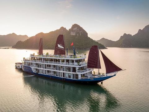 Day 6: Hanoi to Ha Long Bay: board at Tuan Chau and sail out among the limestone pillars