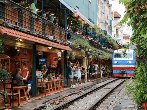 Day 10: Free day in Hanoi, or the guided city tour from Tran Quoc Pagoda to Hoa Lo Prison