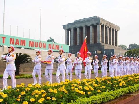 Day 10: Free day in Hanoi, or the guided city tour from Tran Quoc Pagoda to Hoa Lo Prison