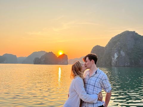Day 6: Hanoi to Ha Long Bay and a night among the limestone islands