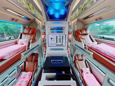 Sleeping bus (Hanoi to Ha Giang)