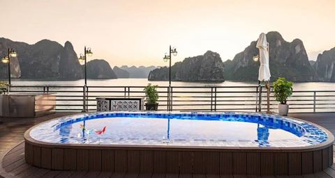 Ha Long Bay Day Cruise on the 5-Star Olympus with Buffet Lunch – photo 6