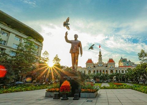 Vietnam Tour 8 Days: Ha Long Cruise, Hoi An and the Mekong Delta