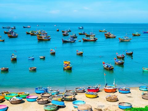 Day 19: Mui Ne, free day: a last swim, the shops and the sunset