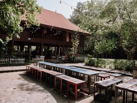 Cat Ba Eco Lodge