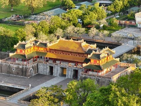 Day 6: Over the Hai Van Pass from Hoi An to Hue