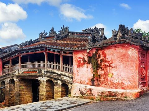 Day 9: Free day in Hoi An: the old town, tailors, theatre and lanterns on the river