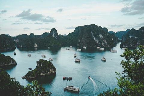 Northern Vietnam Tour: 6 Days in Hanoi, Ninh Binh and Ha Long Bay