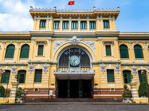 Day 4: Cu Chi Tunnels in the morning, then the landmarks of Saigon and Cho Lon