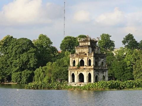 Day 1: Landing in Hanoi: airport pickup and a first look at the Old Quarter