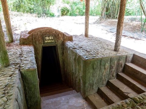 Day 3: The Cu Chi Tunnels, then a flight to Hoi An
