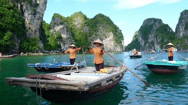 2 Weeks in Vietnam: 14 Days, Hanoi to Sapa, Ha Long and Saigon