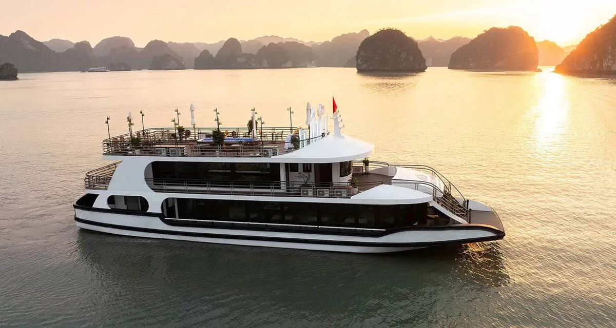 Ha Long Bay Day Cruise on the 5-Star Olympus with Buffet Lunch – photo 1