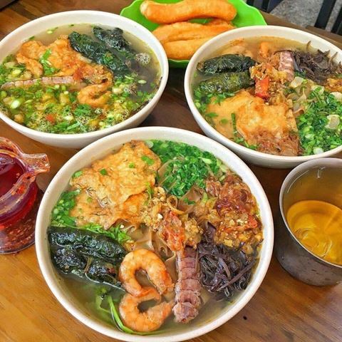 Hai Phong Day Trip from Hanoi by Train: Markets & Local Food – photo 4