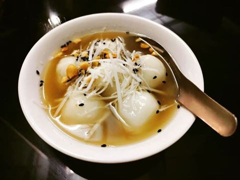 Hai Phong Day Trip from Hanoi by Train: Markets & Local Food – photo 7