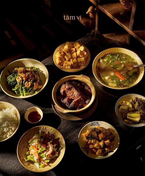 Hanoi Day Tour: Coffee Class, Michelin Lunch, Bia Hoi & Train Street – photo 4