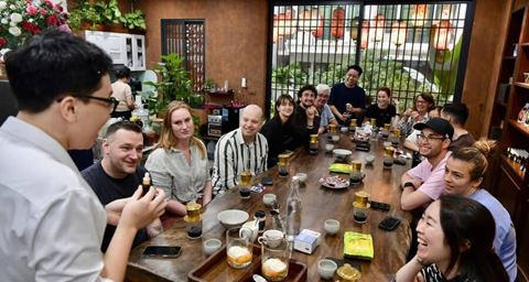 Hanoi Day Tour: Coffee Class, Michelin Lunch, Bia Hoi & Train Street – photo 3