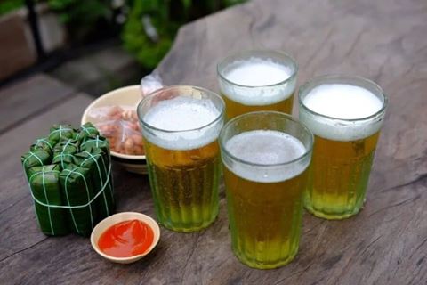Hanoi Day Tour: Coffee Class, Michelin Lunch, Bia Hoi & Train Street – photo 7