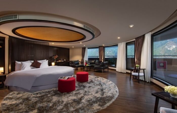 Overnight On 5-Star Signature Ha Long Cruise - Image 8