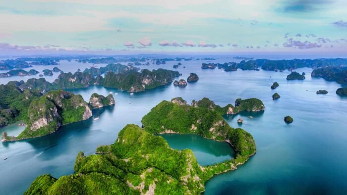3D2N in Ha Long Bay – Fully Explore the World Wonder - Image 2